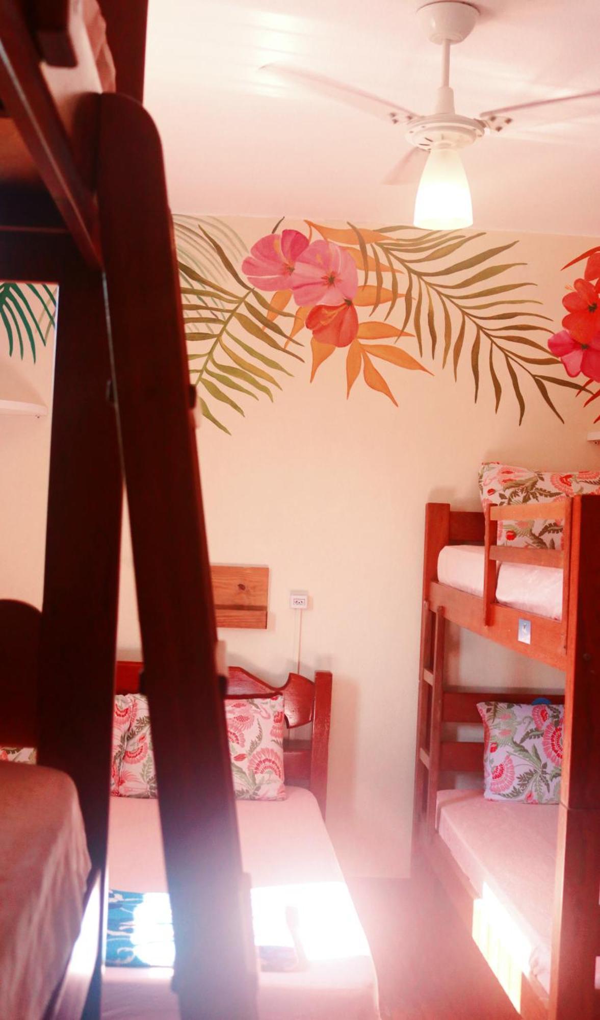 Ubatuba Wild Surf Hostel Ngoại thất bức ảnh